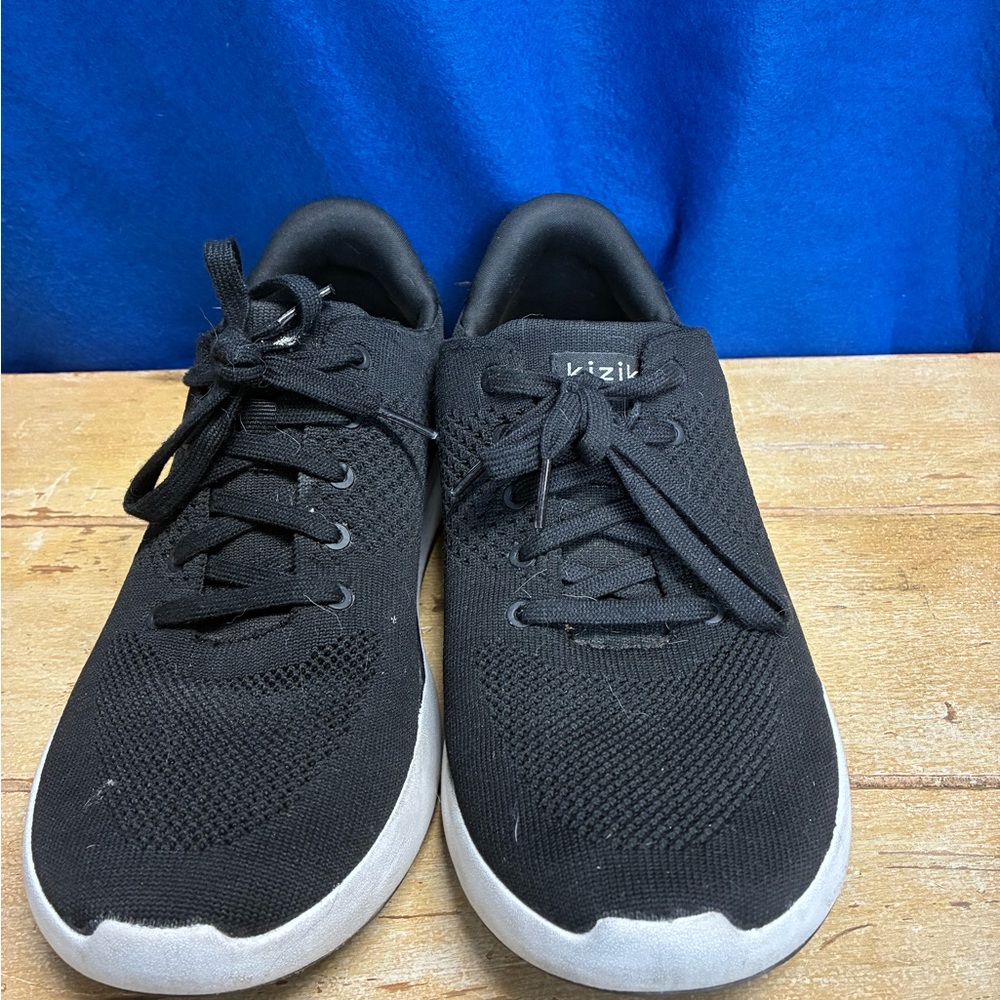 Women’s Kizik Black Athletic Sneakers